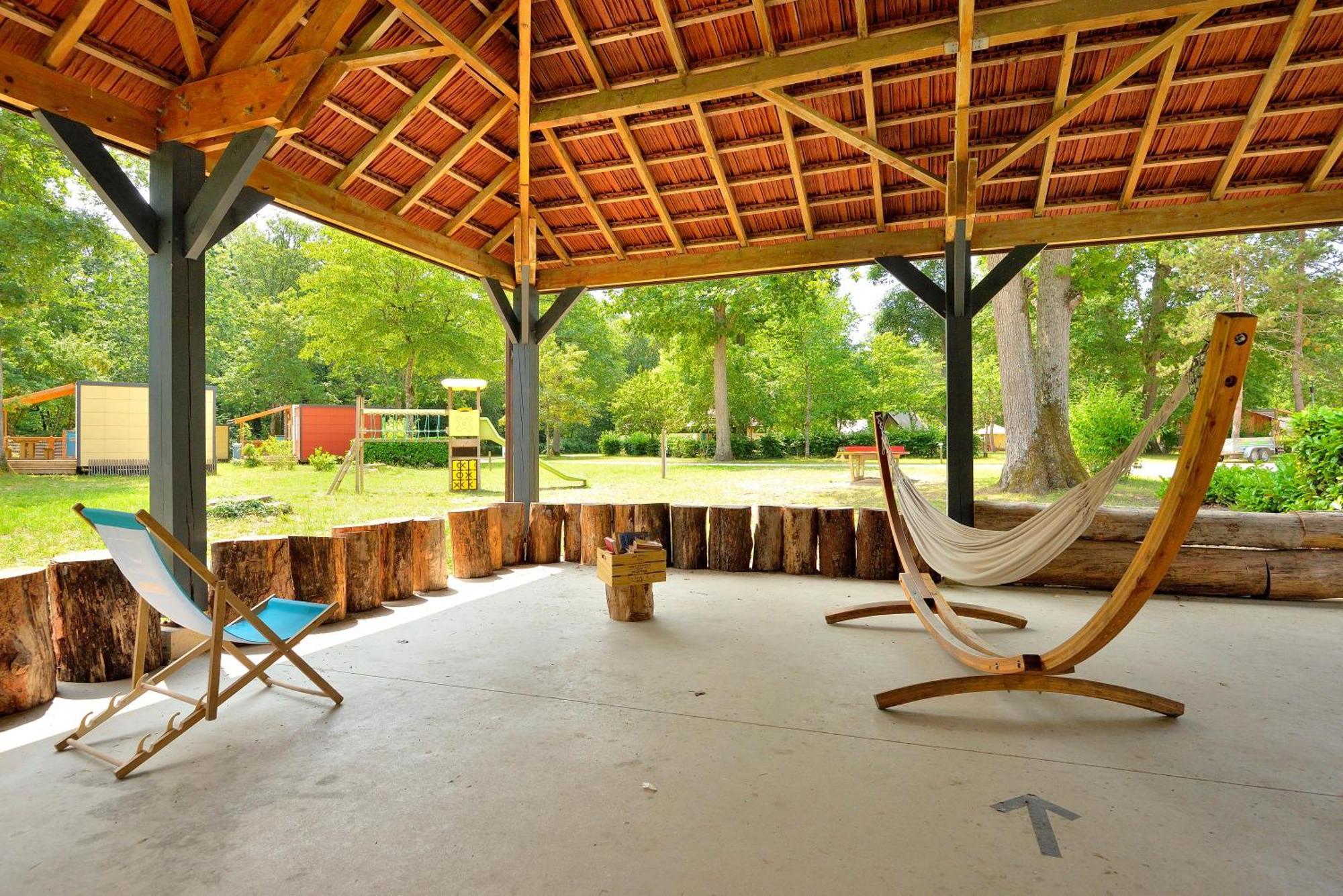 Camping Etang de la Vallée Combreux Exterior foto