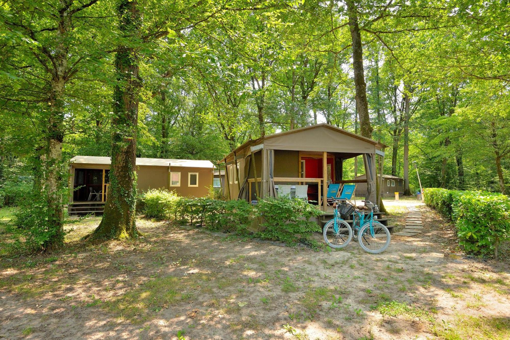 Camping Etang de la Vallée Combreux Exterior foto
